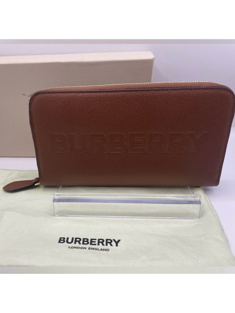 Burberry Elmore Leather Zip Around Wallet - Picture 6 of 11